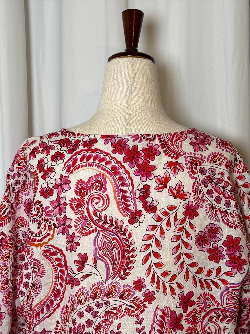 Johnny Was Workshop Lillet Linen Top Red Pink Paisley Medium - Picture 8 of 10